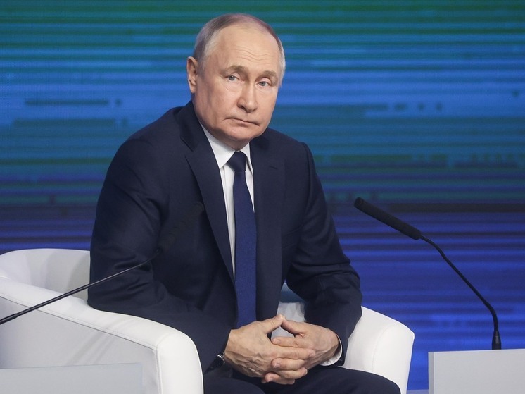 Путин: Россия входит в пятёрку мировых лидеров по авиационным двигателям