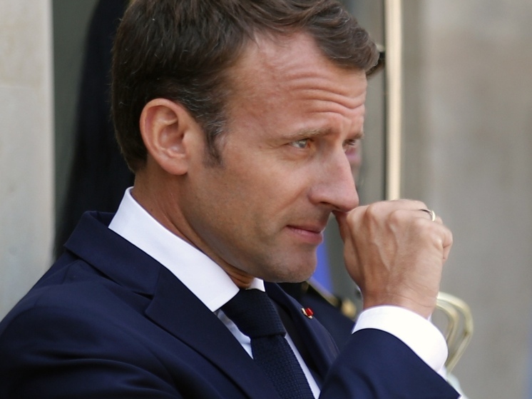 Politico: в ЕС уже готовят Макрону политический некролог