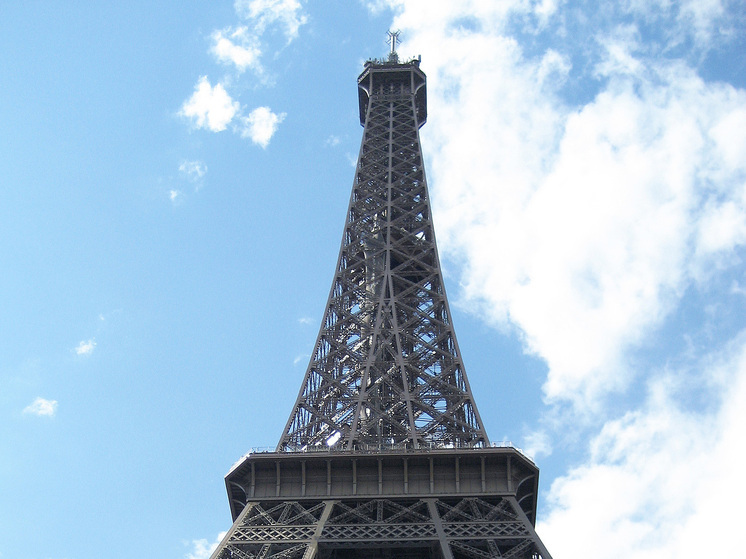 Figaro: сотрудники автошкол Франции запланировали крупную акцию протеста