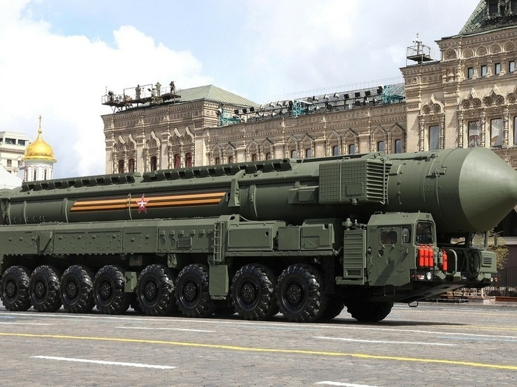 Генерал Попов: РФ может полностью уничтожить ВПК Украины, лишь применив ядерное оружие