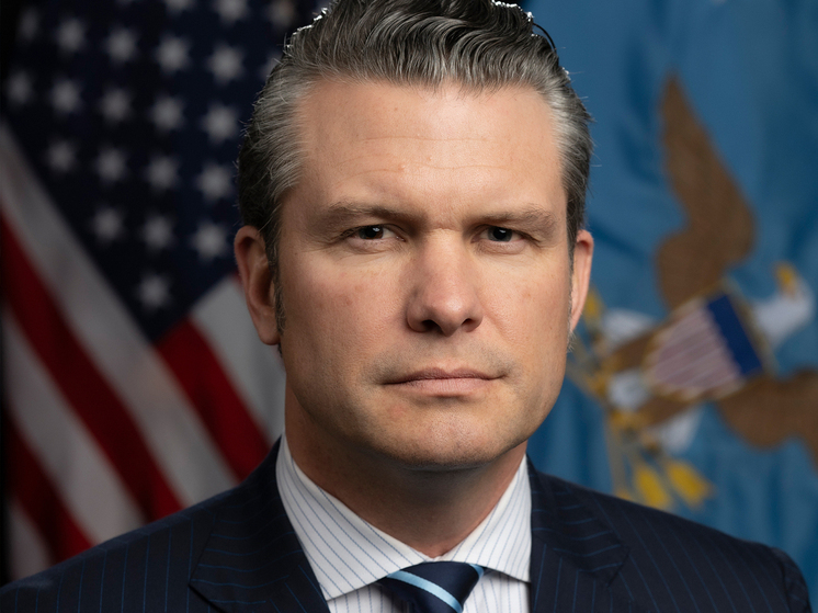 Глава Пентагона Хегсет решил собрать генералов и адмиралов на закрытую встречу