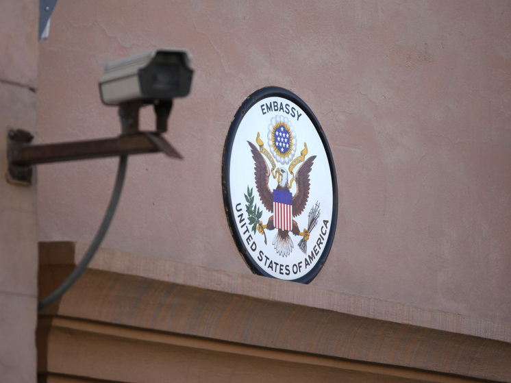 Сенатор Пушков: в США процветает политика "трансгендерного терроризма"