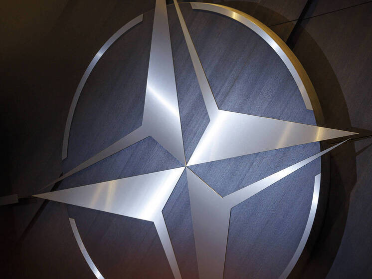 Посол США при НАТО Вимтакер: Россия не нападет на альянс