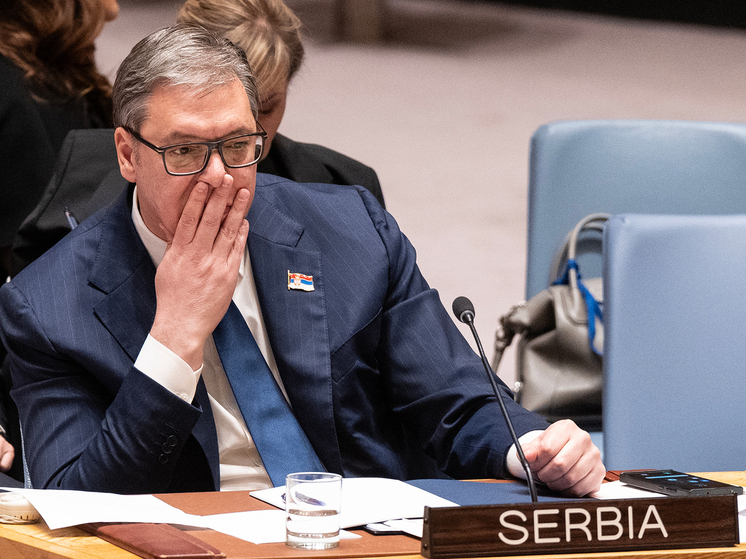 Эксперт Руслан Пухов рассказал, почему Белград ведет политику «и нашим, и вашим»