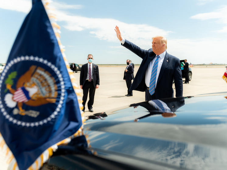 В Великобритании считают, что политика Трампа становится всё более антиукраинской