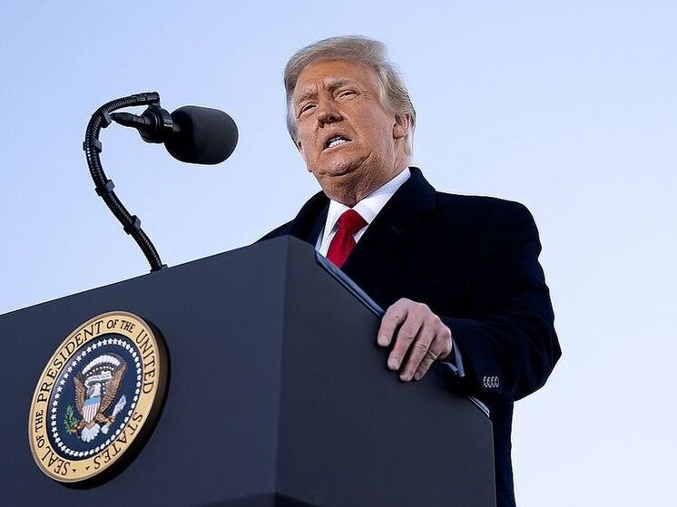 Трамп объявил о распространении 20-30-процентных пошлин еще на шесть стран
