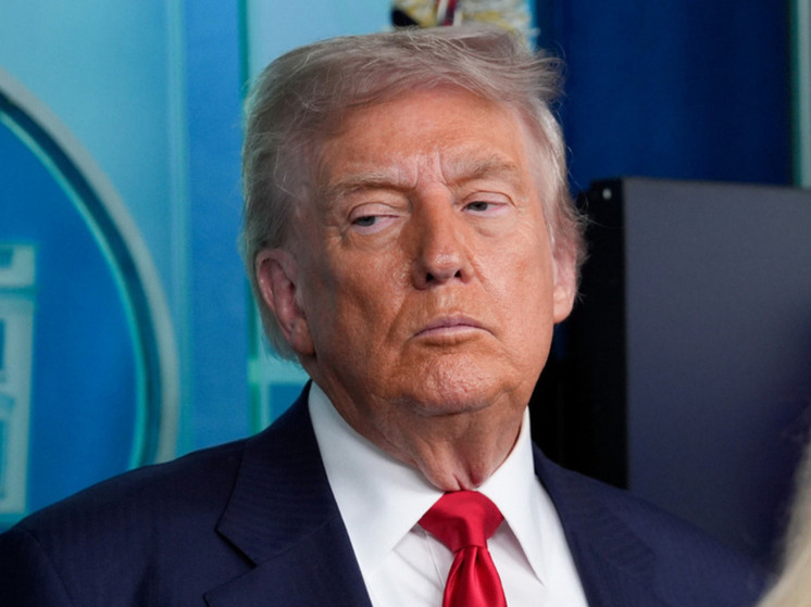 FT: Трамп встретится с Путиным на Аляске без экспертов по России