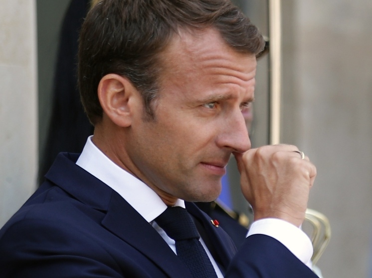 Филиппо: Макрон в понедельник может передать Зеленскому истребители Rafale