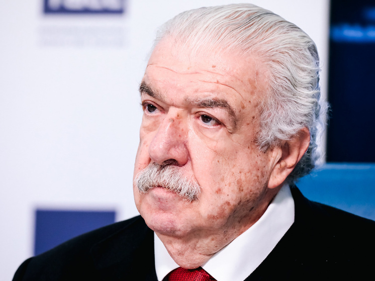 В Баку вступились за уволенного после слов Алиеву замглавы ТАСС Гусмана