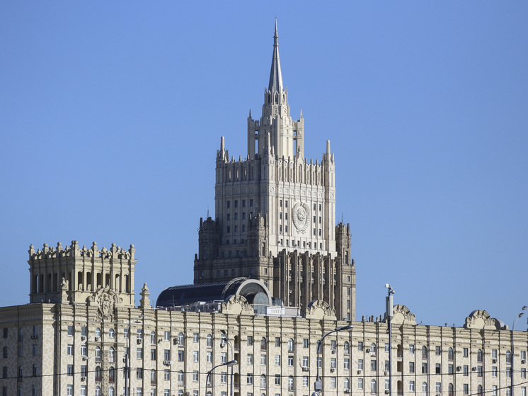 Галузин: РФ открыта к политико-дипломатическому урегулированию конфликта на Украине