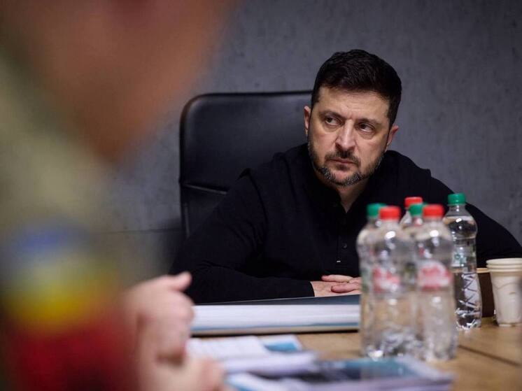 Дизен раскритиковал Зеленского за награды нацгвардейцам в форме с эмблемой СС