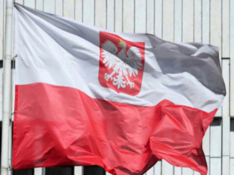 Ценцкевич: Польша находится в состоянии войны с Россией