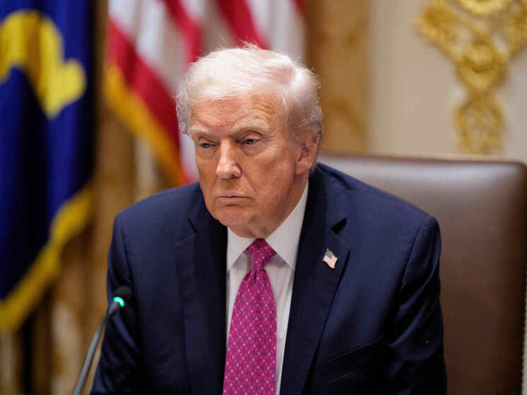 Axios: Трамп занял жесткую позицию на встрече с Зеленским