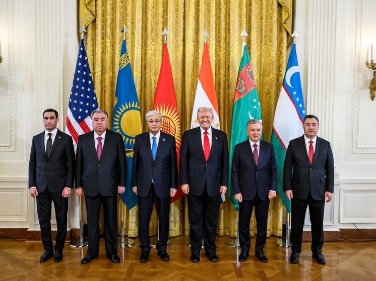 «Вы посланы нам небесами»: президенты экс-республик СССР увидели в Трампе мессию - спасителя человечества