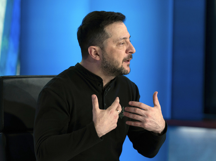 "Страна": заявления Зеленского об уходе — это пиар, он готовится к выборам