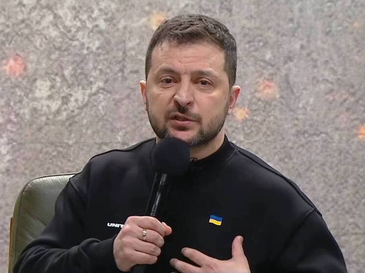 "Страна": против Зеленского начали реализовывать план свержения из трех этапов