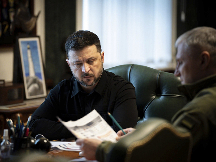 Коррупционный скандал на Украине грозит лишить Киев поддержки Запада